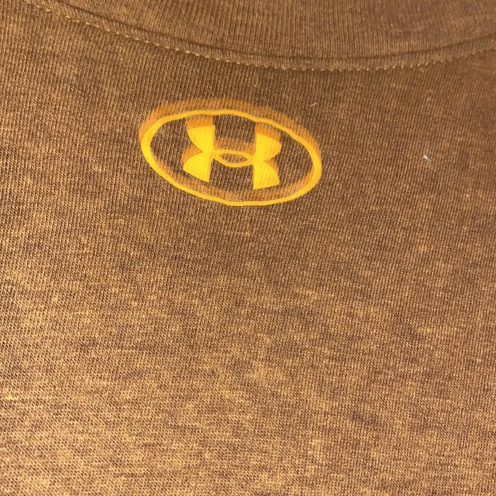 Under Armour Brown Camouflage Long Sleeve Crew Neck Loose Fit Youth XL